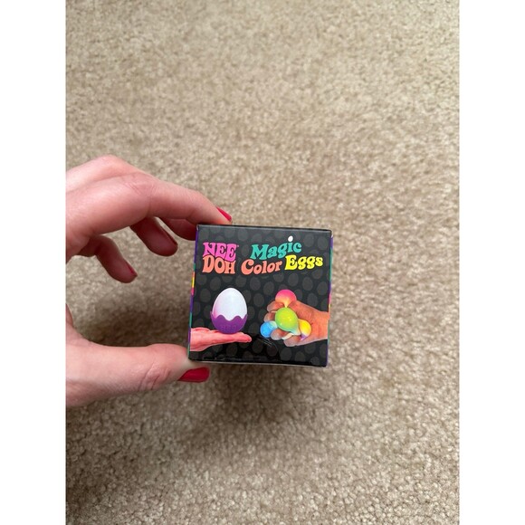 NeeDoh Magic Color Eggs - Pink Shell NIB Easter Basket Gift Color Changing - Picture 5 of 8